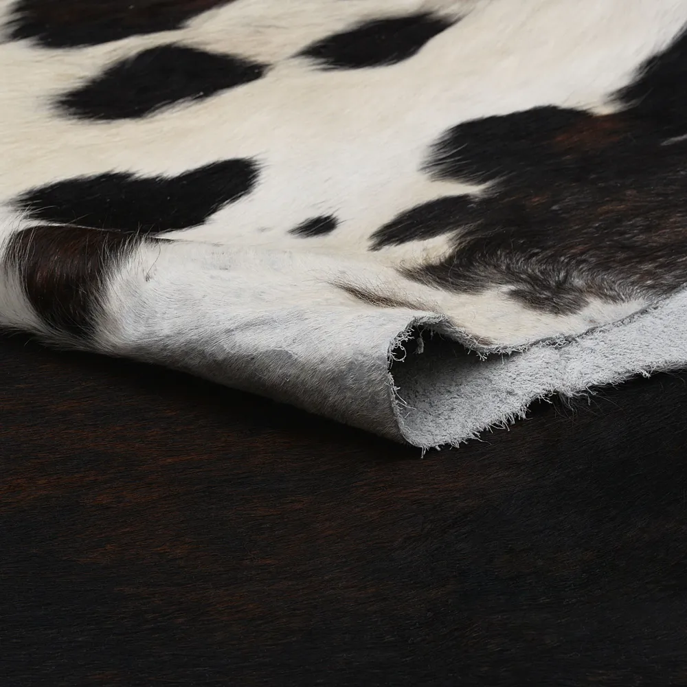 COW HIDE44 Covor cameră