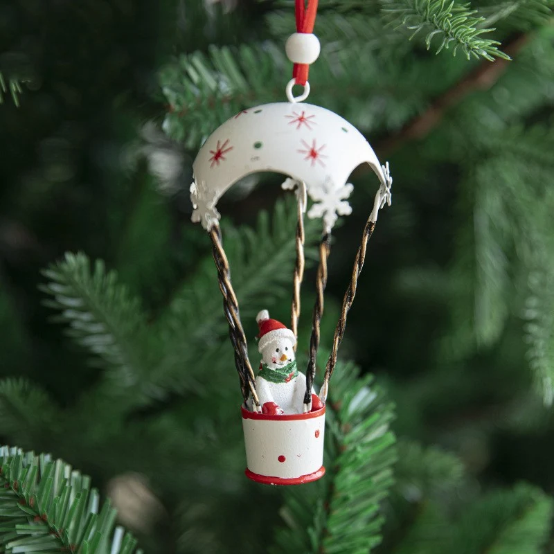 Figurina pentru Brad de Craciun, Vivimall, Model Om de Zapada Balon cu Aer Cald, Ornament pentru Brad, din Metal, 11 x 5.5...