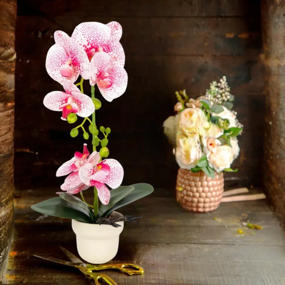 Orhidee cu aspect natural ghiveci ceramic, 49 cm, Naimeed D6898, Roz/Alb