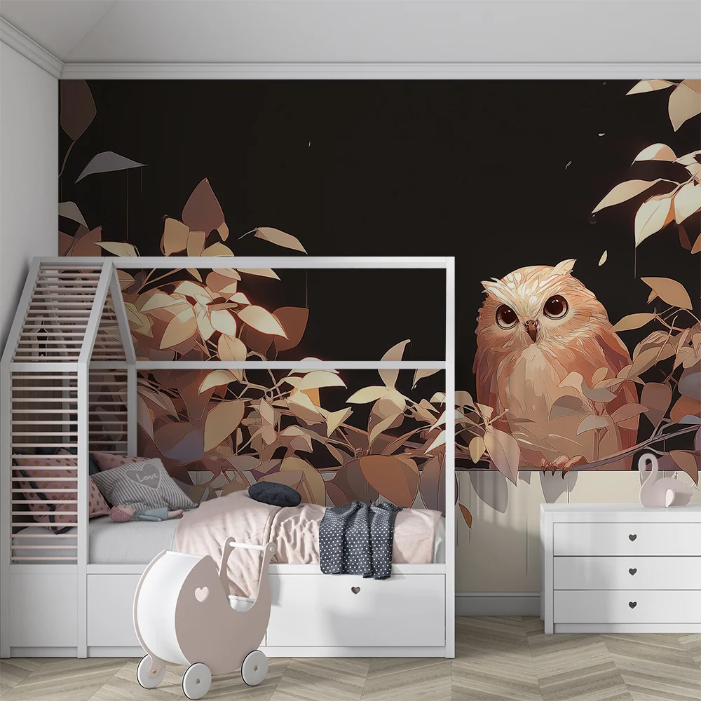 Papel de parede crianç | Coruja curiosa cercada por folhagem suave