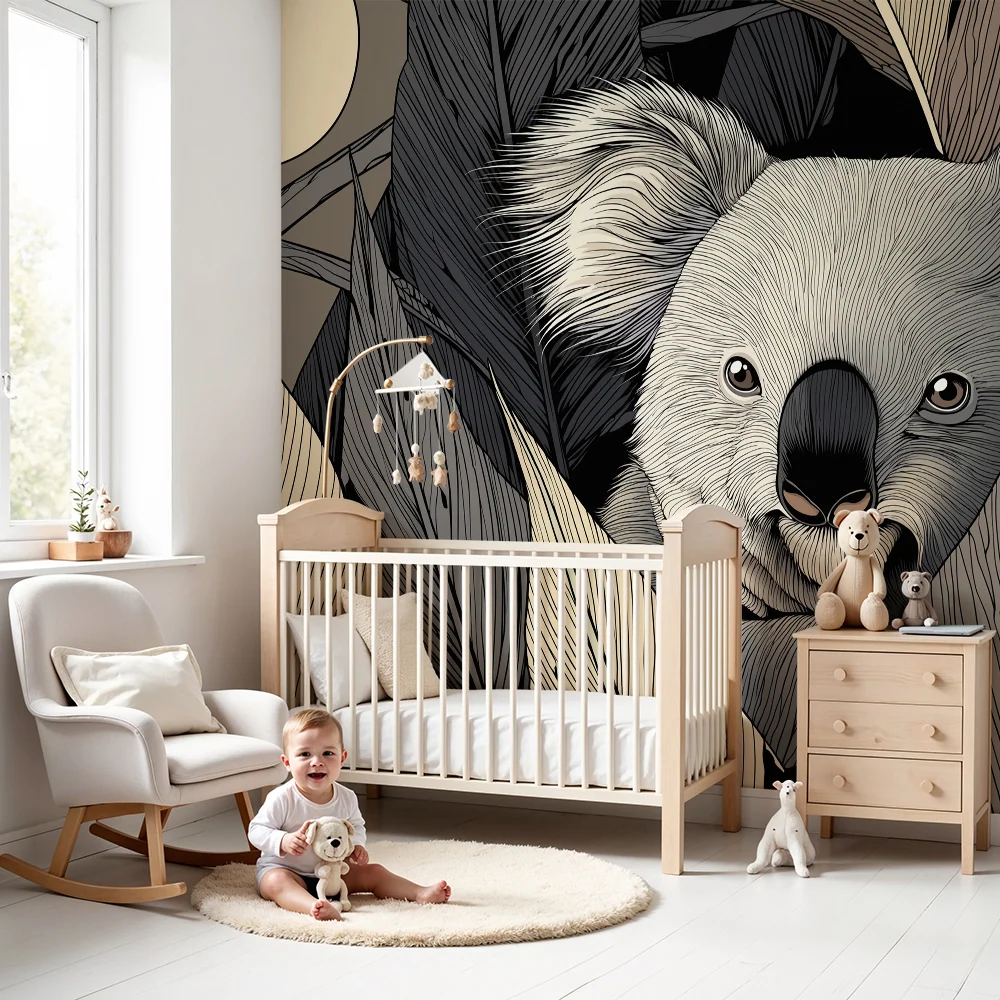 Papel de parede crianç | Koala sub clar de lună printre frunze tropicale
