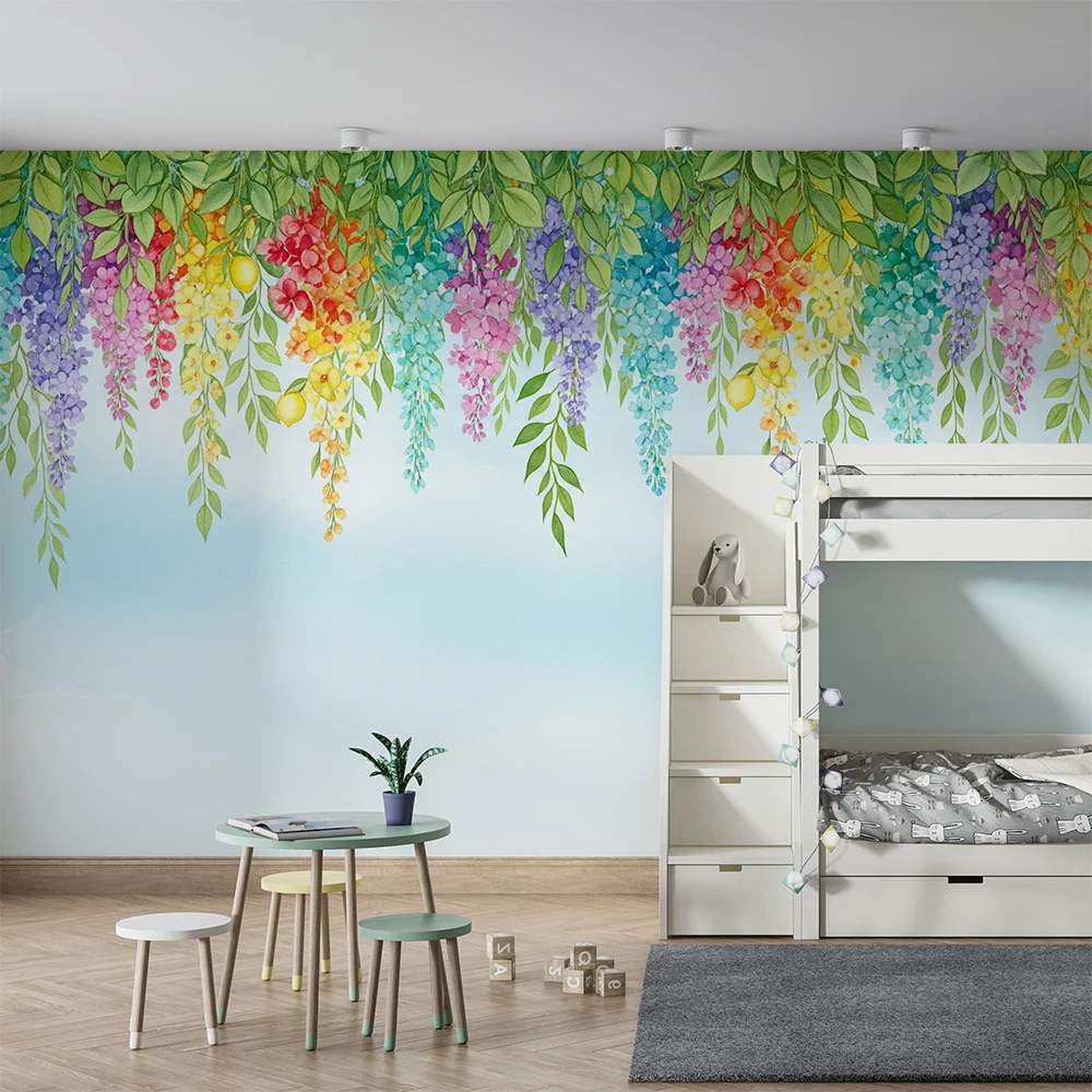 Tapet cameră copii | Flori colorate și frunziș luxuriant pe fundal albastru