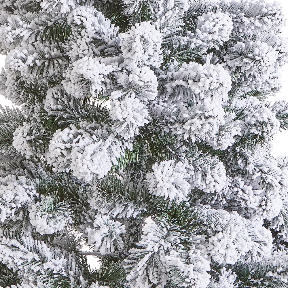 TREE MONTH brad artificial - verde cu zapada | 180 cm