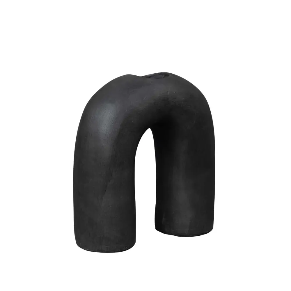 Vas negru din teracota