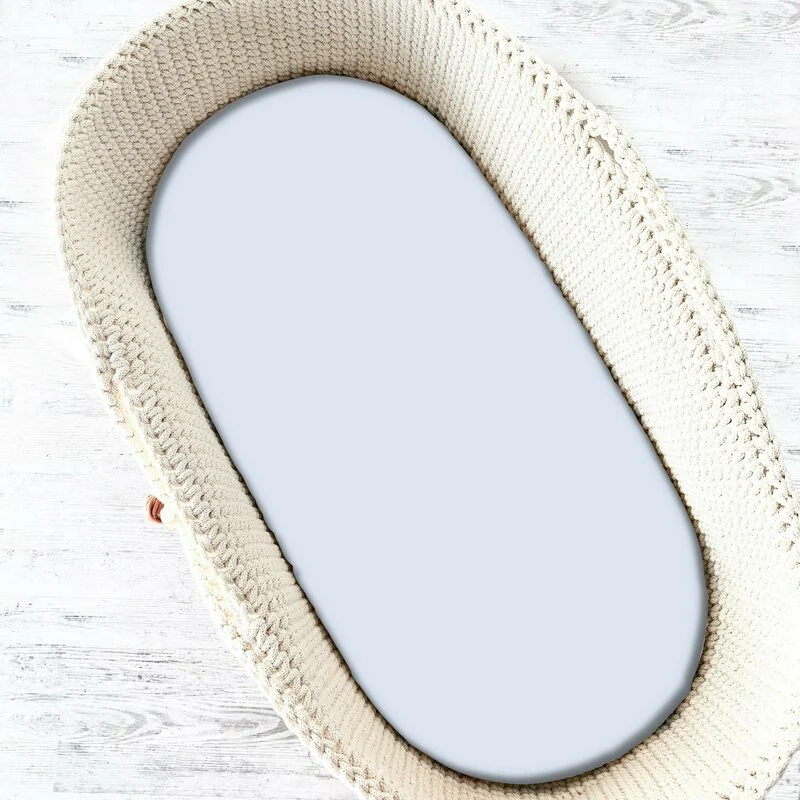 Cearceaf cu elastic, Qmini, Pentru landou, carucior si cosulet, Dimensiune 80x35 cm, Din bumbac jersey, Material certifica...