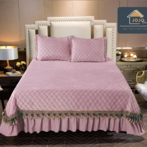 Cuvertura 3 Piese de Lux, din Catifea Matlasata cu Broderie Aurie, Roz