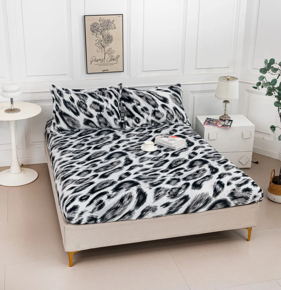 Husa Cocolino cu Elastic+2 Fete de Perna, Animal Print-A9557