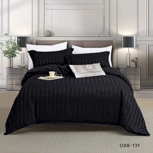 Lenjerie Pat 1 Persoana din Damasc Deluxe, 4 Piese cu Elastic, Negru-P8961
