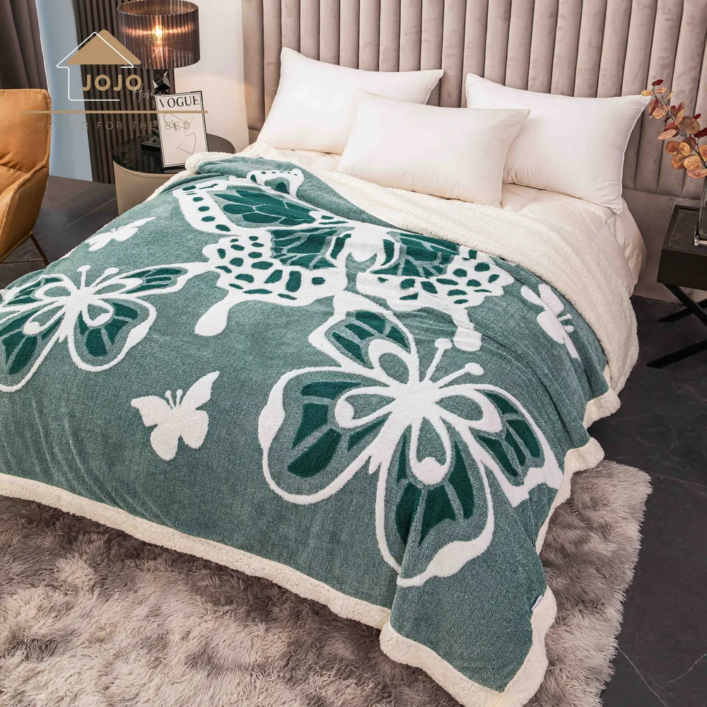 Patura Cocolino cu Blanita, 200x230cm, Imprimeu 3D cu Fluturi, Verde-C9702