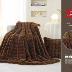Patura Cocolino Pufoasa, cu Fermoar, din Blanita Artificiala de Iepure, 200x230cm, Maro-D9161