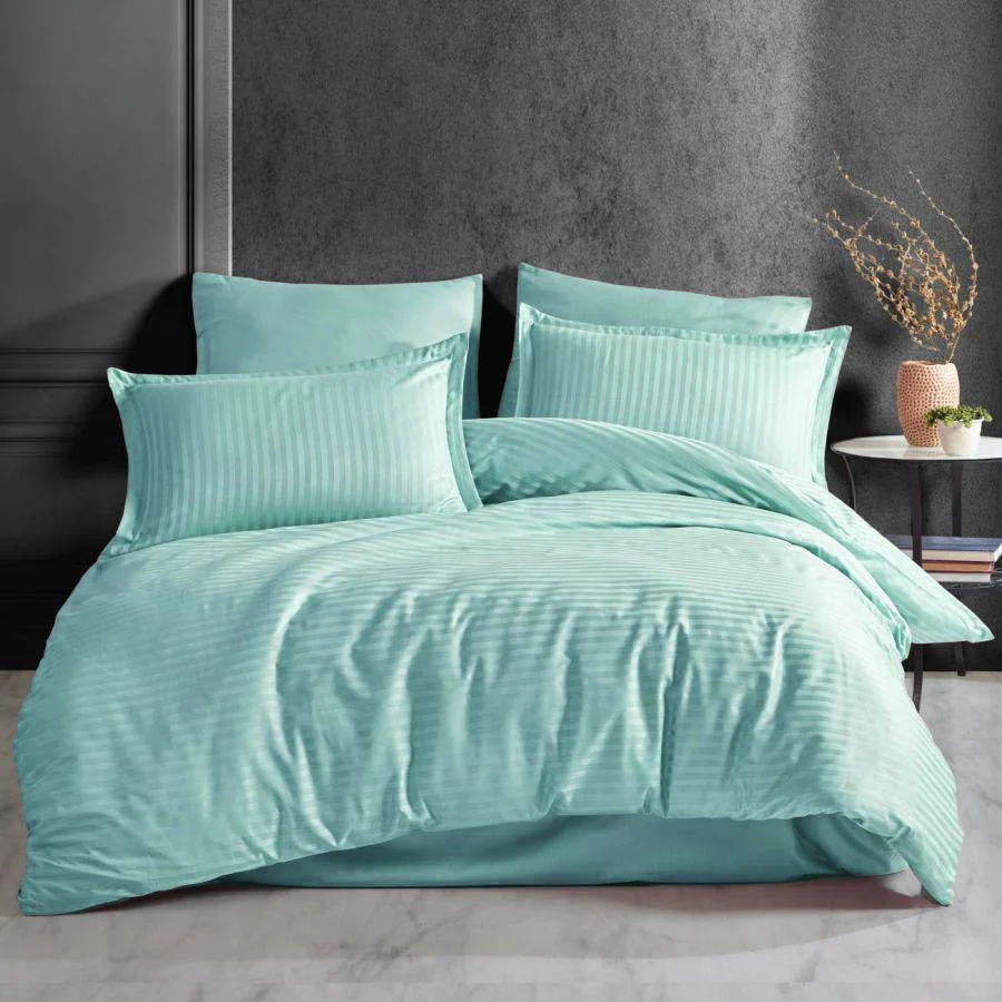 Set lenjerie pat damasc GROS, bumbac, verde menta, 240x260 cm, cu cearceaf pat, cearceaf pilota si 2 fete de perna