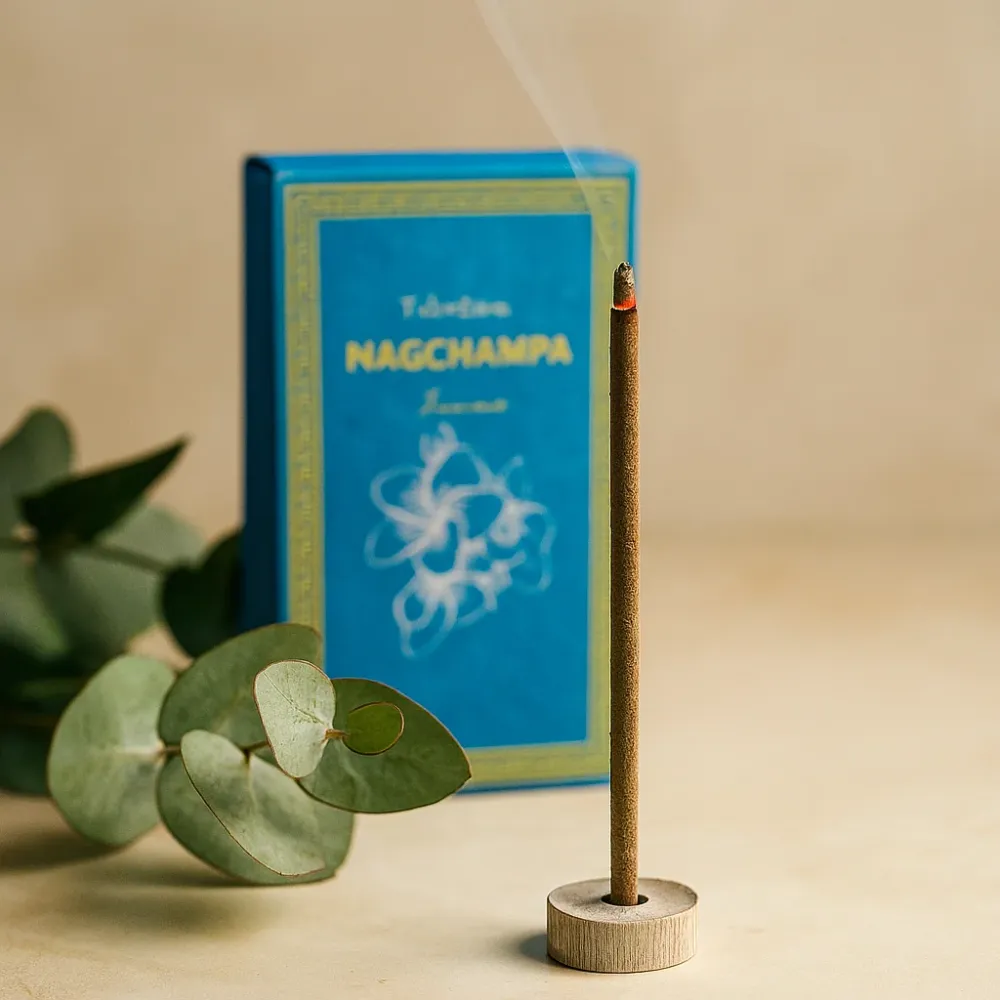 Set de tămâie Nag Champa, 30 bețișoare cu suport